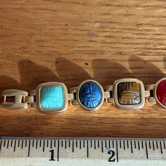 Kenneth Jay Lane Gold Scarab Vintage Bracelet - Picture 2 of 11